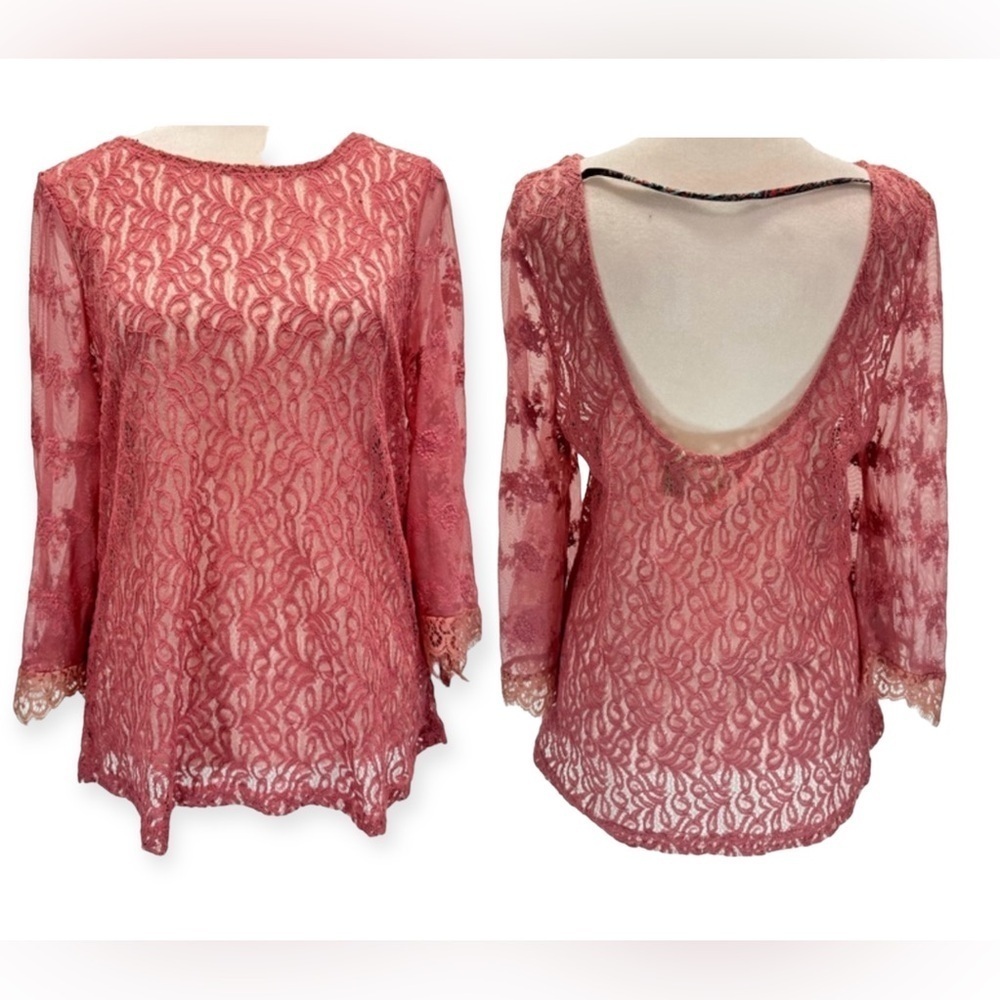 Sheer Mauve Mixed Lace Bell Sleeve Top Eyelash Fringe Gimmicks by BKE Fairy Boho